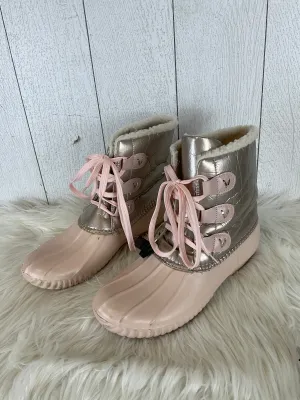 Boots Designer By Jack Rogers In Pink, Size: 9